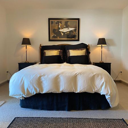 נאפייר Maison Blue - Chic Garden Apartment מראה חיצוני תמונה
