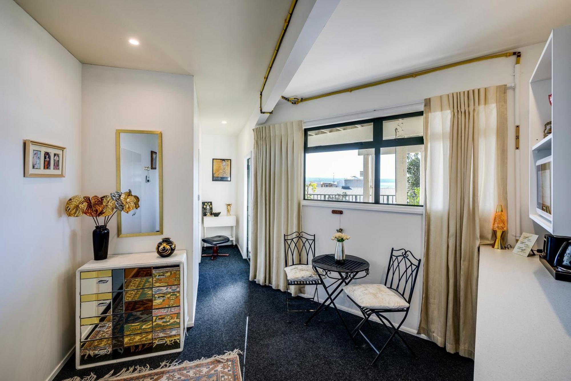 נאפייר Maison Blue - Chic Garden Apartment מראה חיצוני תמונה